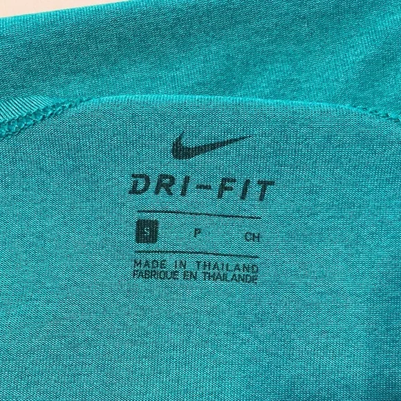 Bundle of XS Champion and S Nike tank tops. - Picture 4 of 7